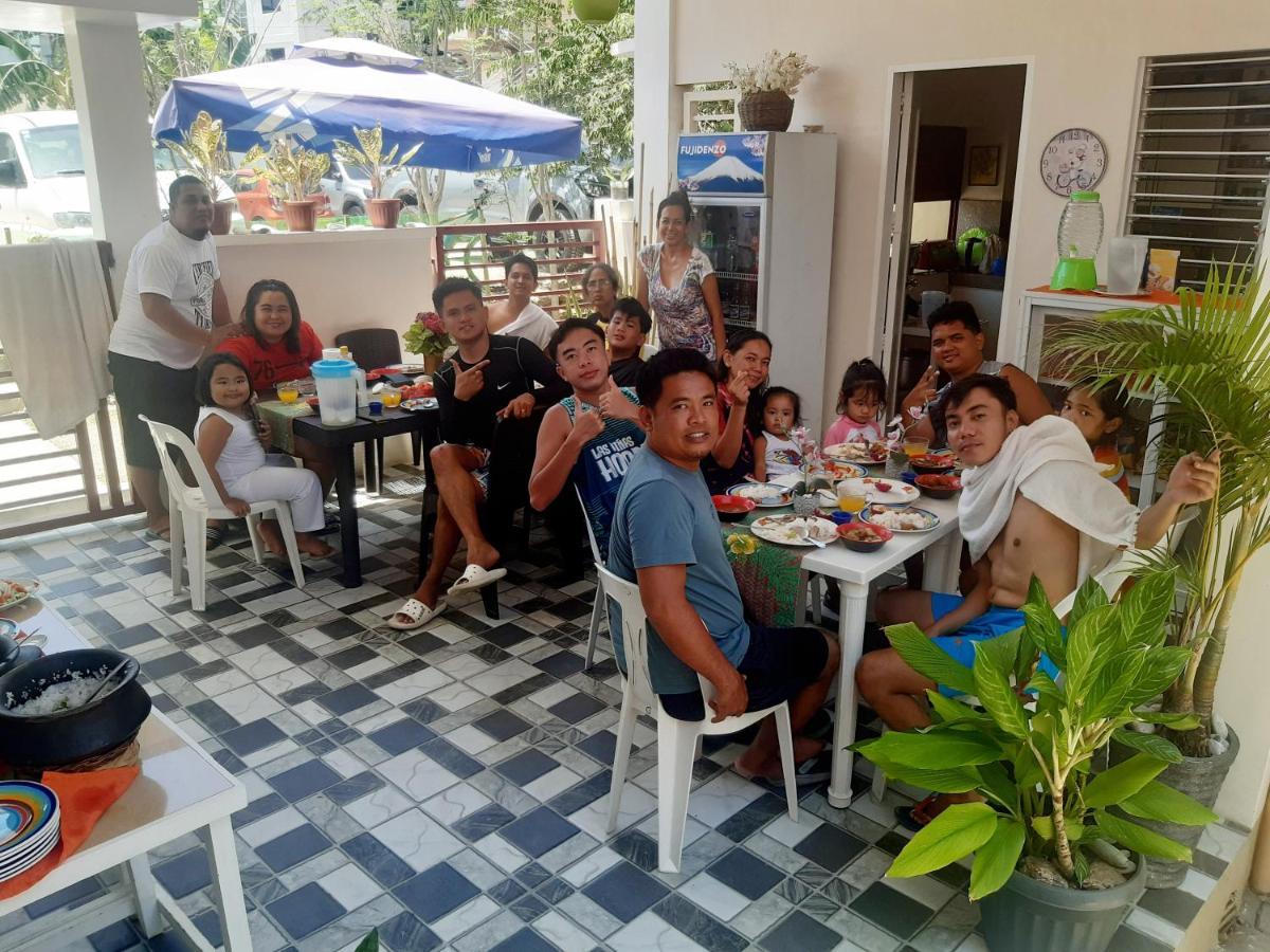 Sandstorm Lodge And Cafe Puerto Galera Buitenkant foto