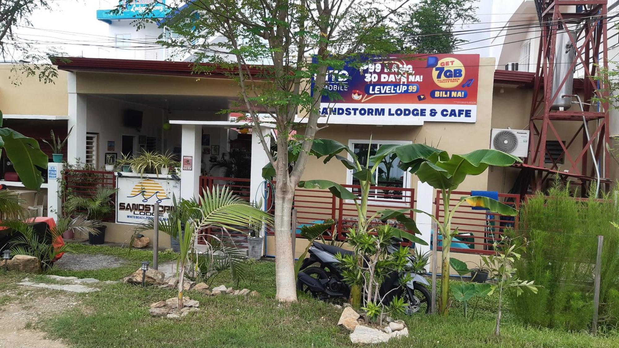 Sandstorm Lodge And Cafe Puerto Galera Buitenkant foto